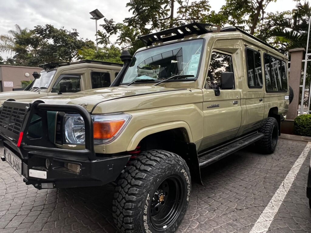 4x4 safari jeep for hire in Kenya